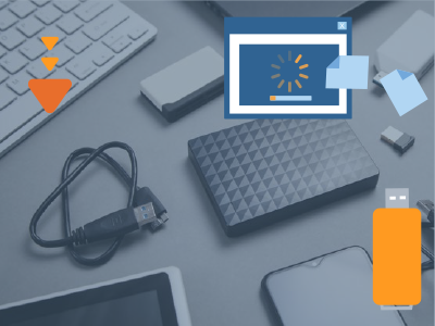 Phosphorea: une clé USB posée sur un ordinateur portable